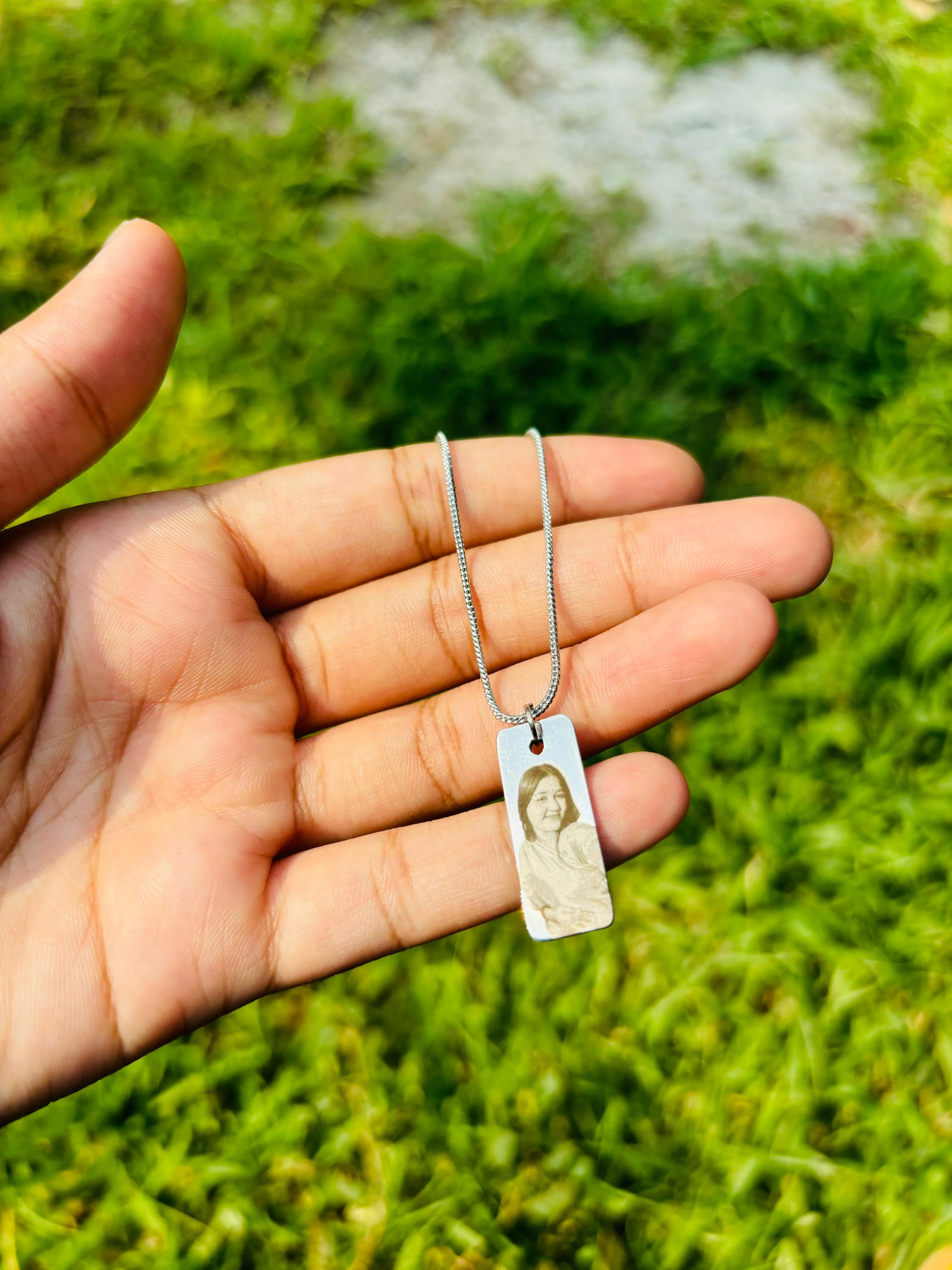 Eye Photo Pendant - Image 5