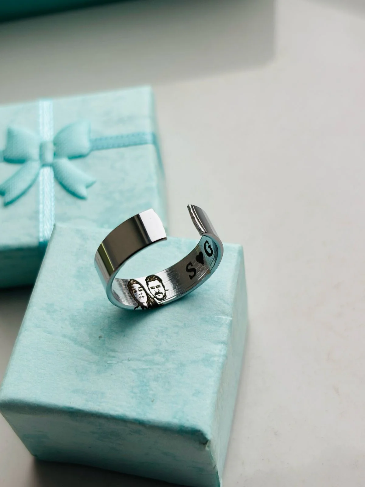 Adjustable Photo Ring - Image 4